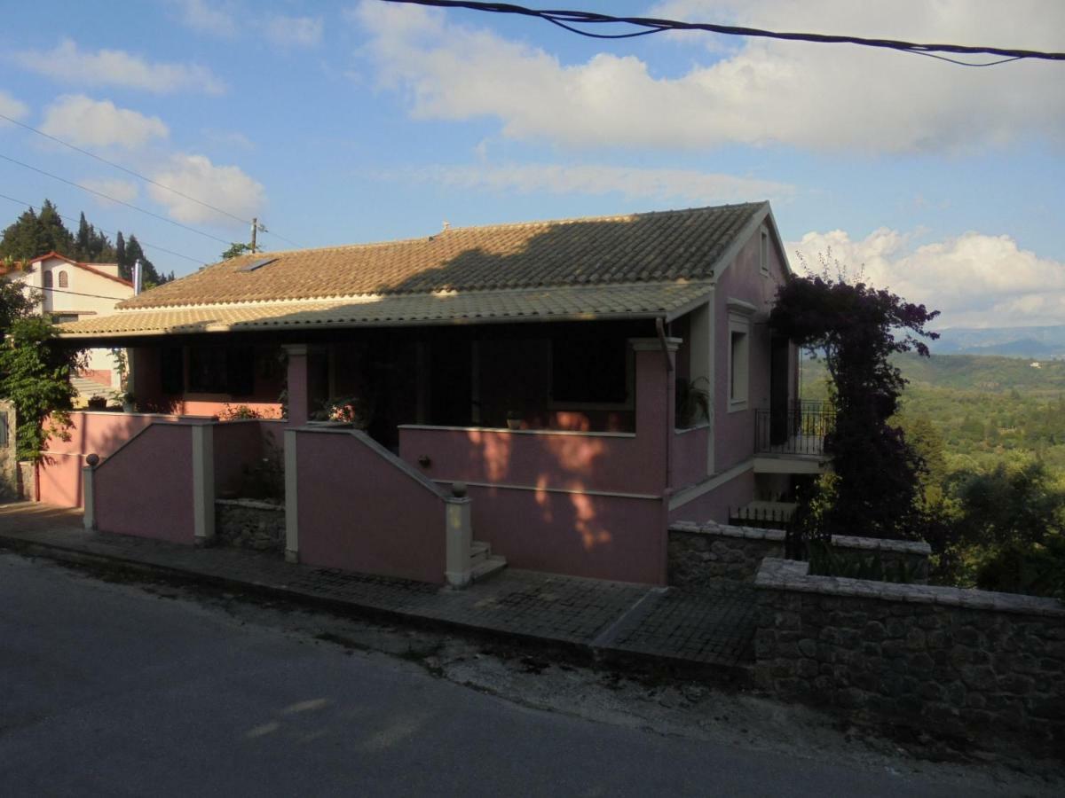 Villa Hillsidehouse Magouládes Esterno foto